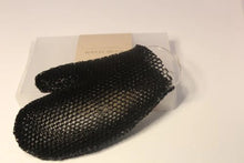 Supracor Stimulite® Honeycomb Bath Mitt in Magenta
